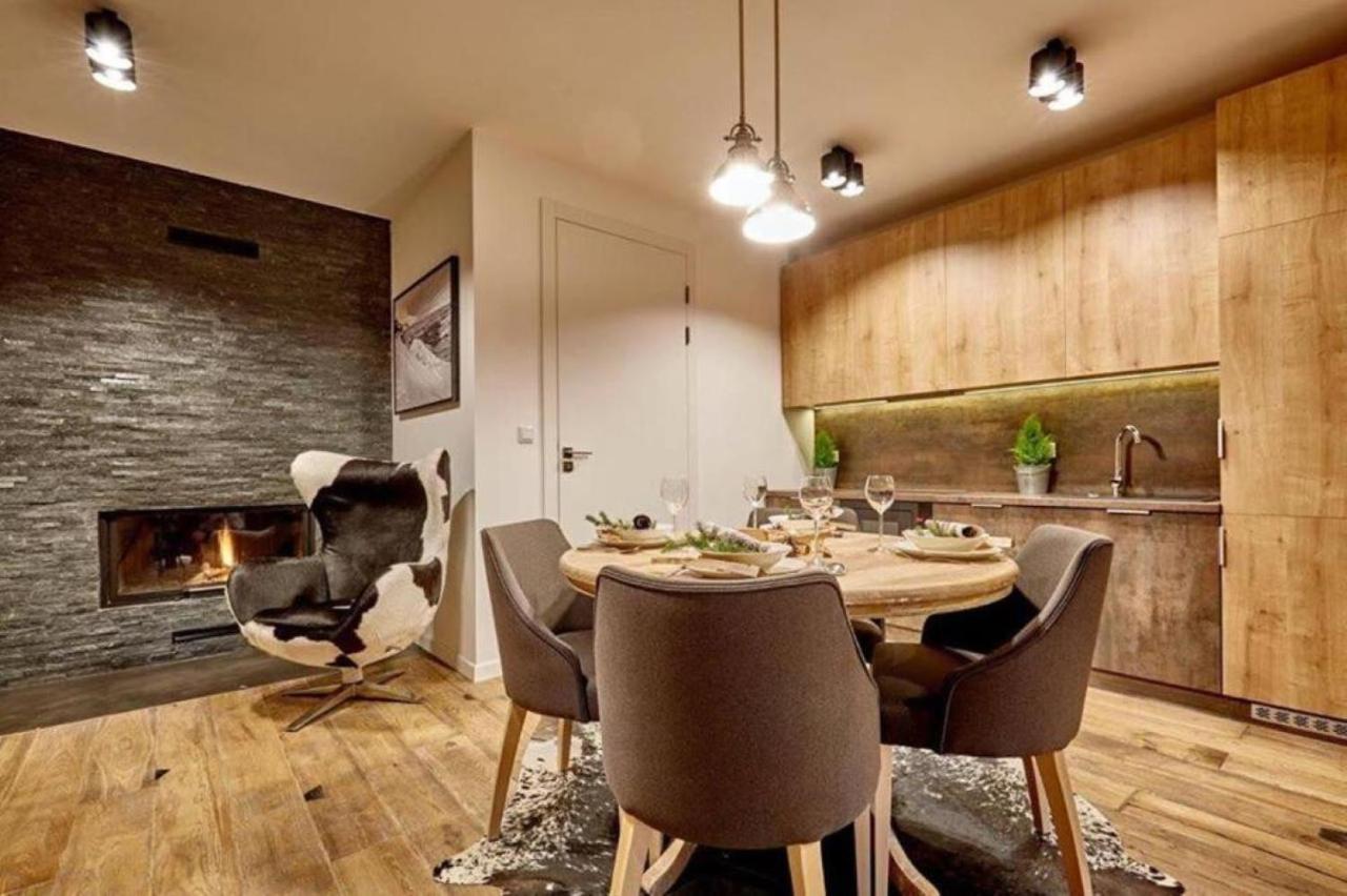 Apartamenty Pod Giewontem Gawra - Piekny Apartament Z Tarasem, Sauna I Jacuzzi W Cenie Pobytu - 5 Min Pieszo Do Krupowek Zakopane Esterno foto