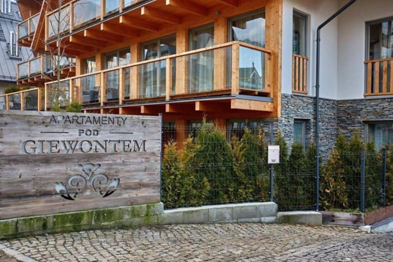 Apartamenty Pod Giewontem Gawra - Piekny Apartament Z Tarasem, Sauna I Jacuzzi W Cenie Pobytu - 5 Min Pieszo Do Krupowek Zakopane Esterno foto